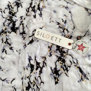 New with tags Siloett marble patterned scarf